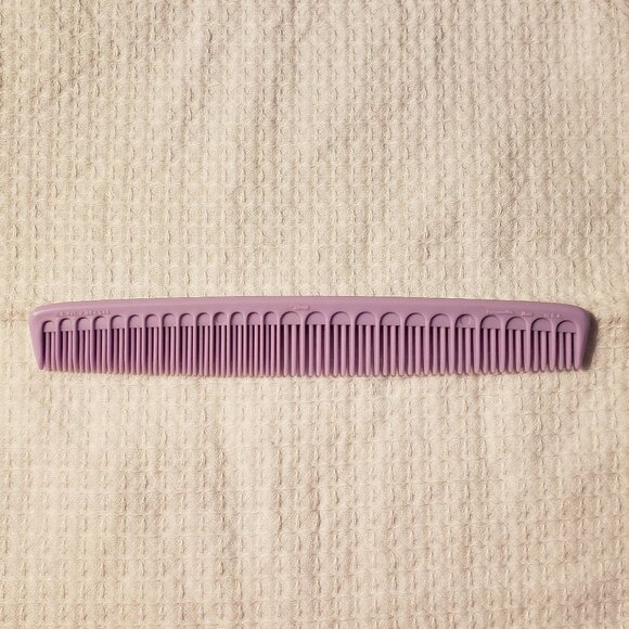Tupperware Other - NWOT Tupperware Vintage comb